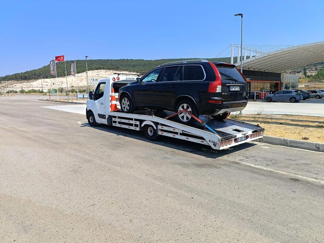 Güzelbahçe gece BMW taşıma